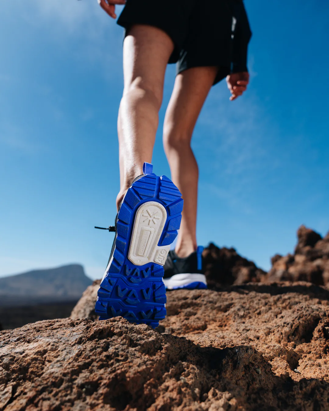 AT X Fresh Black - Image 10