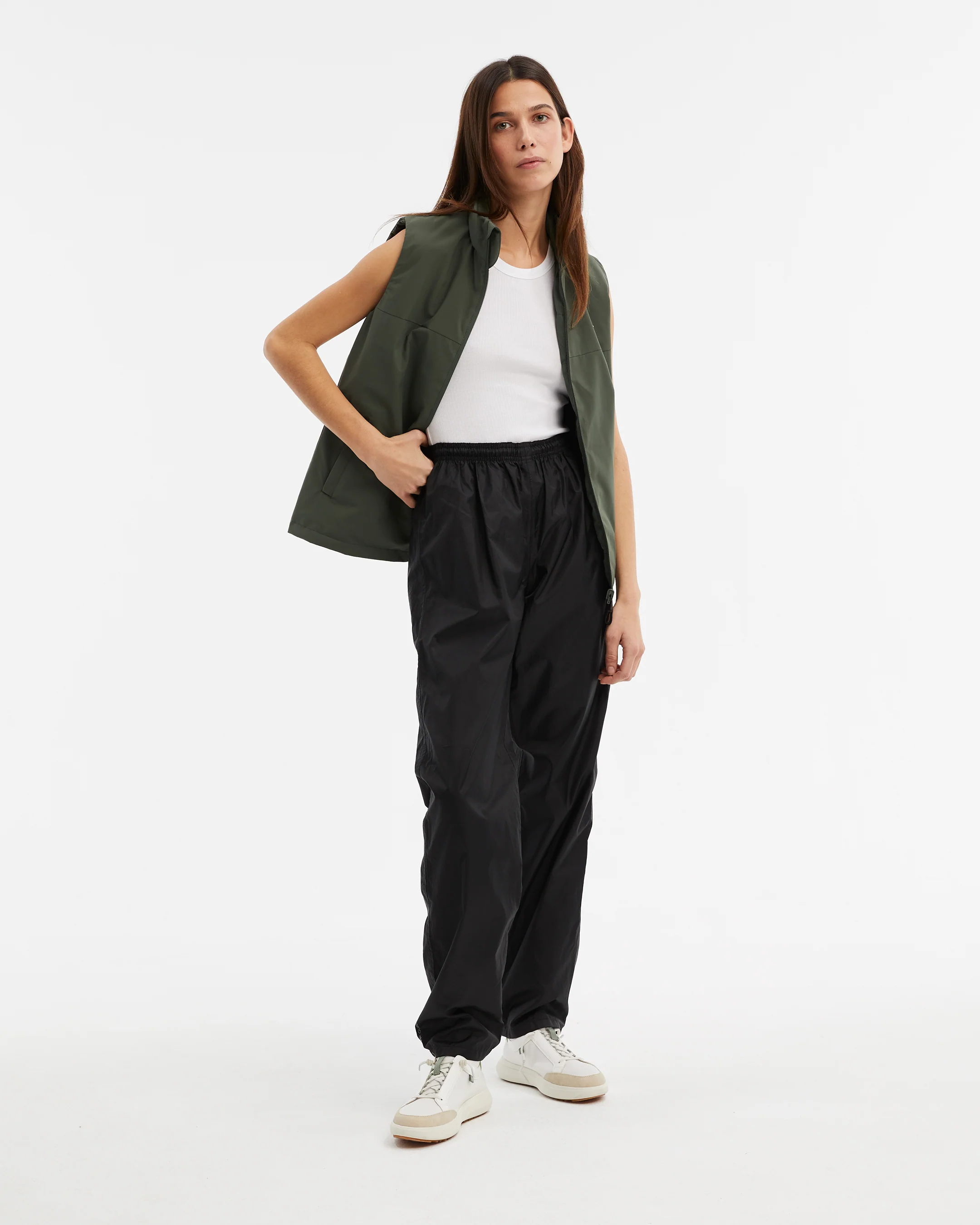 Women's NS40 Reversible Vest Clover Green - Image 4