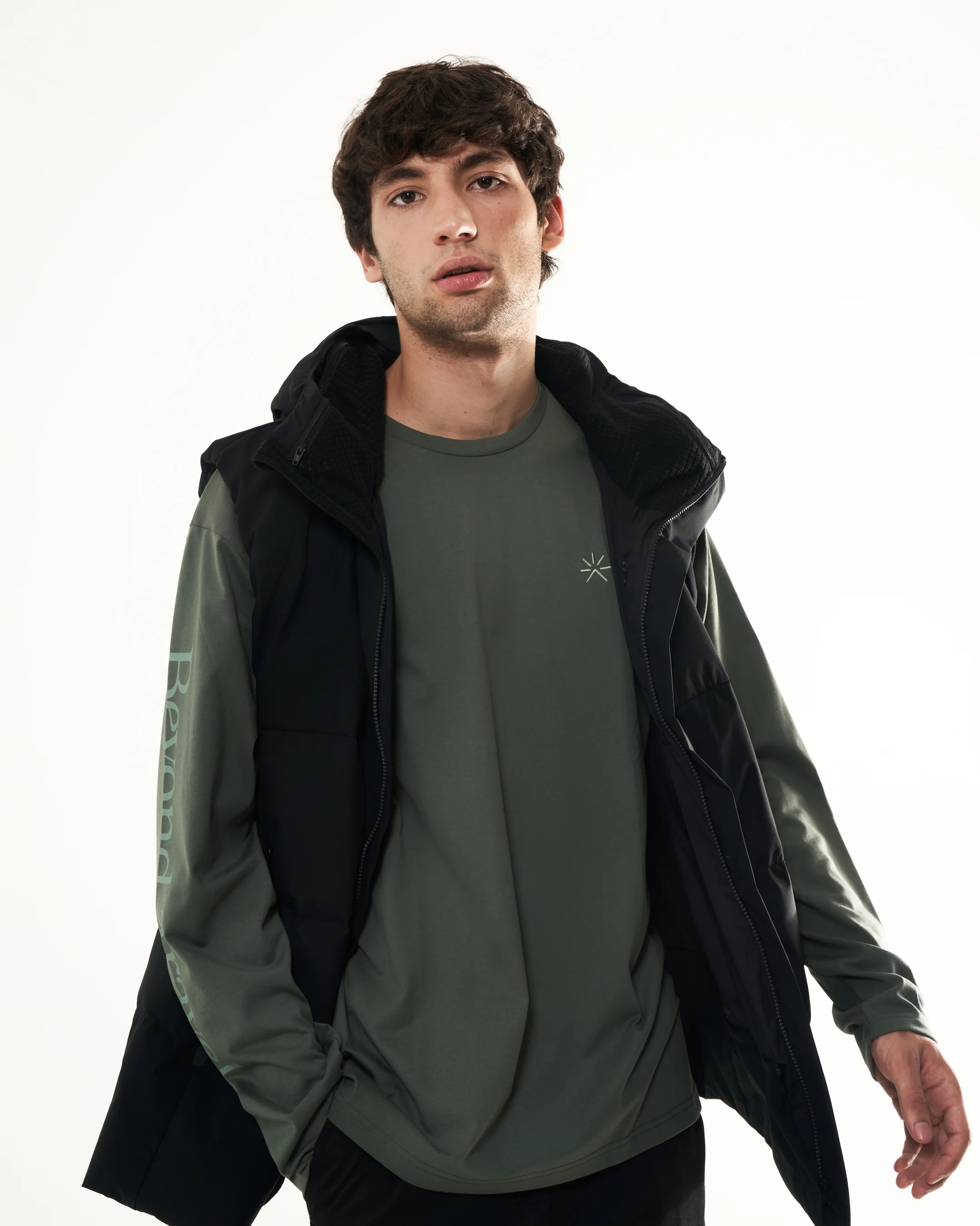 NS60 Extendible Vest All Black - Image 3